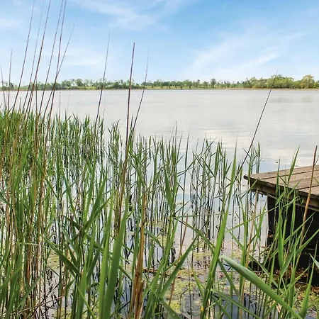 Vakantiehuis Een Prachtig Huis Met 1 Slaapkamer In Morag Morąg